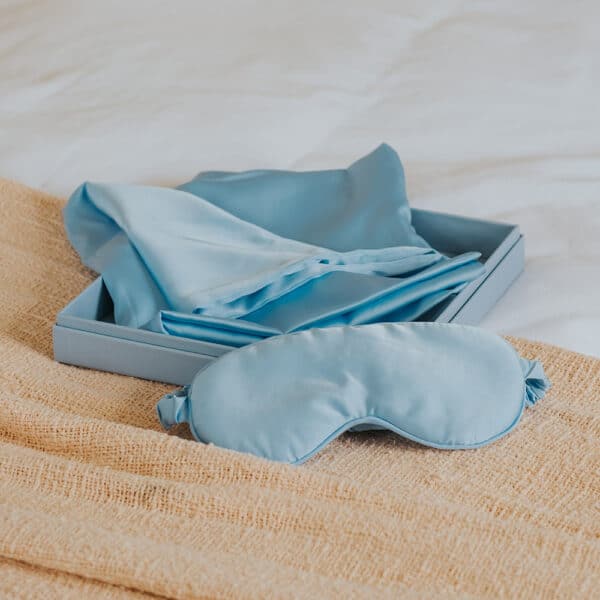 Sleep Set Cosy Luxe Satin Dusty Blue