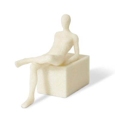 Gundo Relaxing Sculpture
